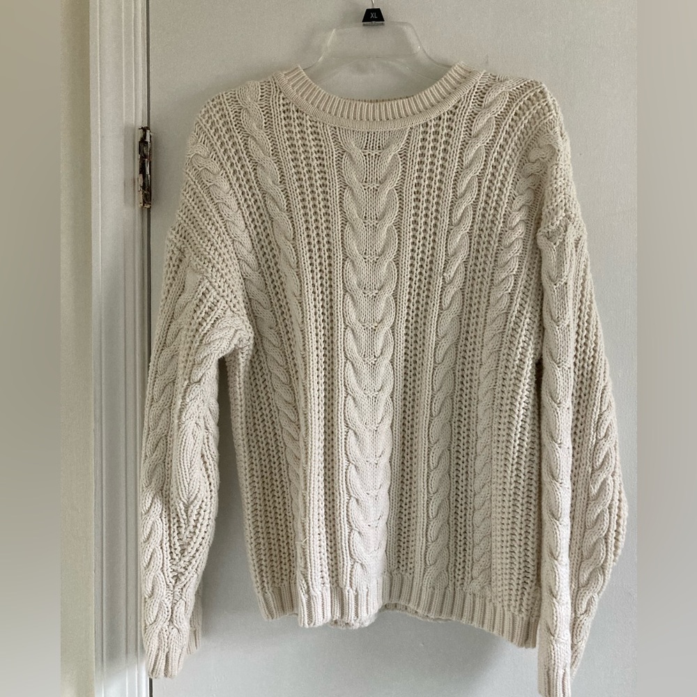 Eddie Bauer Cream knit sweater